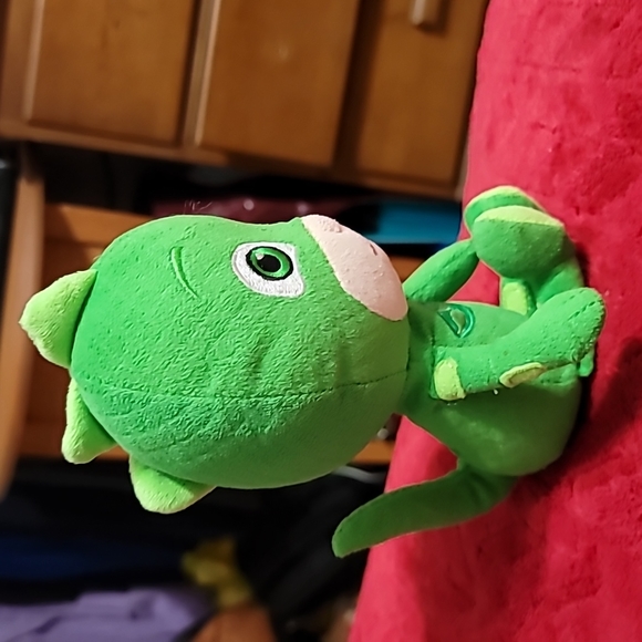 Just Play PJ Masks Bean Gekko Plush - Picture 2 of 4